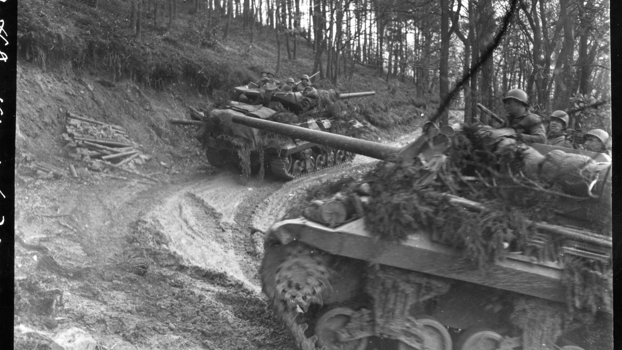 Image Credit: Signal Corps Archive from Ireland and United States - Public domain/Wiki Commons