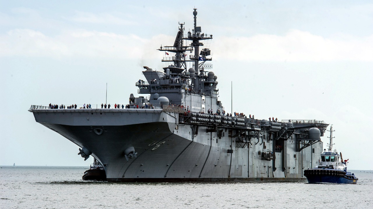 America-class amphibious assault ships