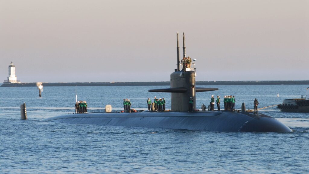 Los Angeles-class attack submarine