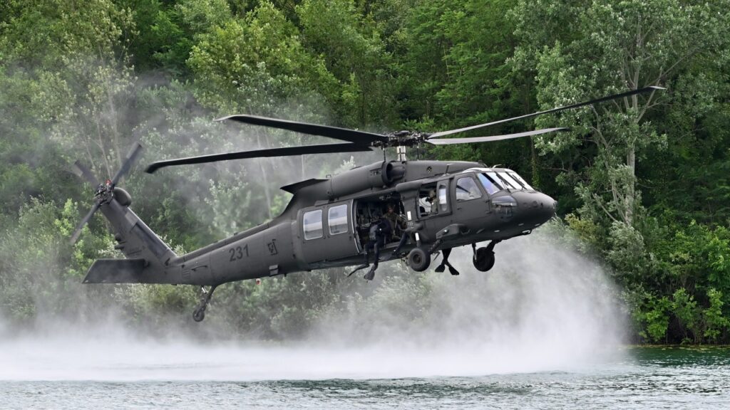 UH-60 Black Hawk