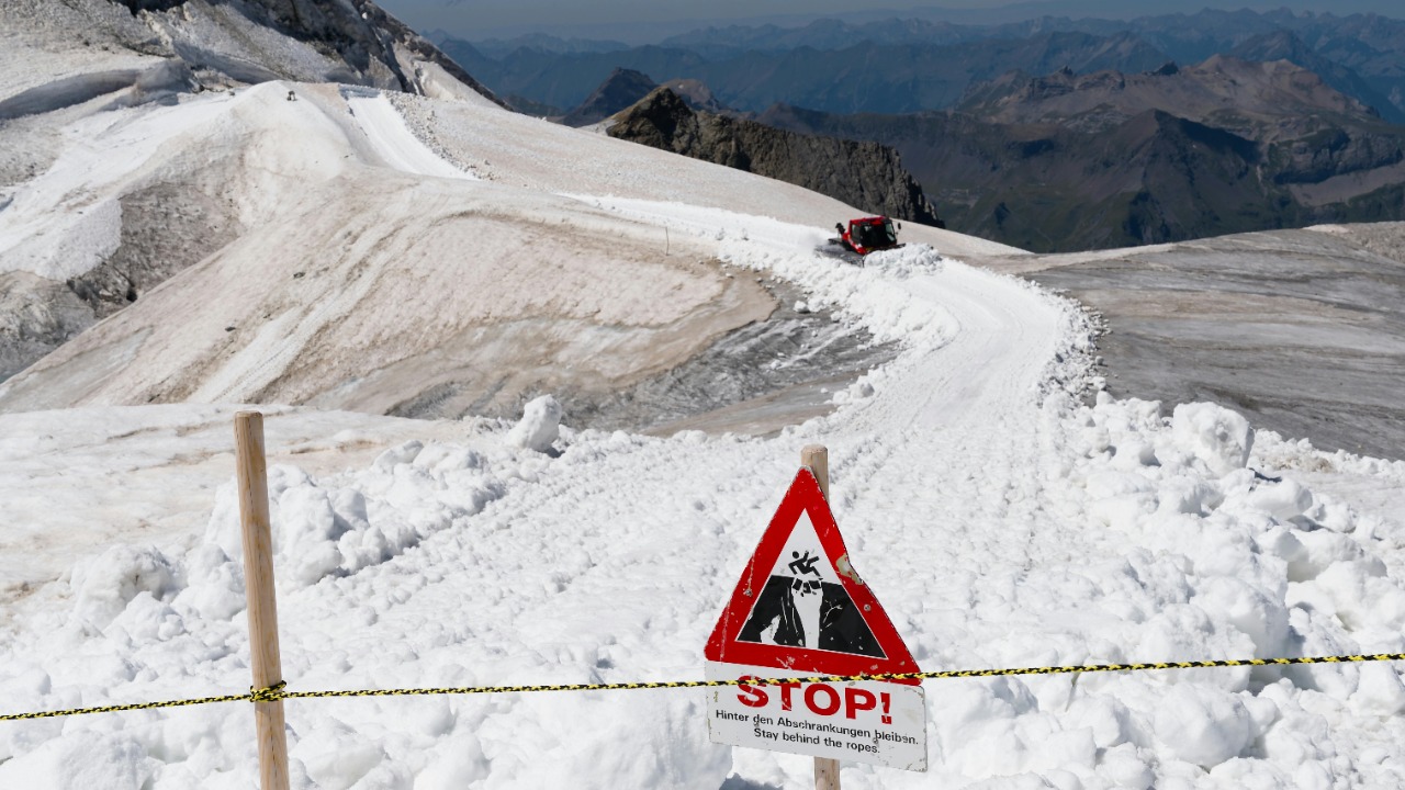 Alps avalanche warnings