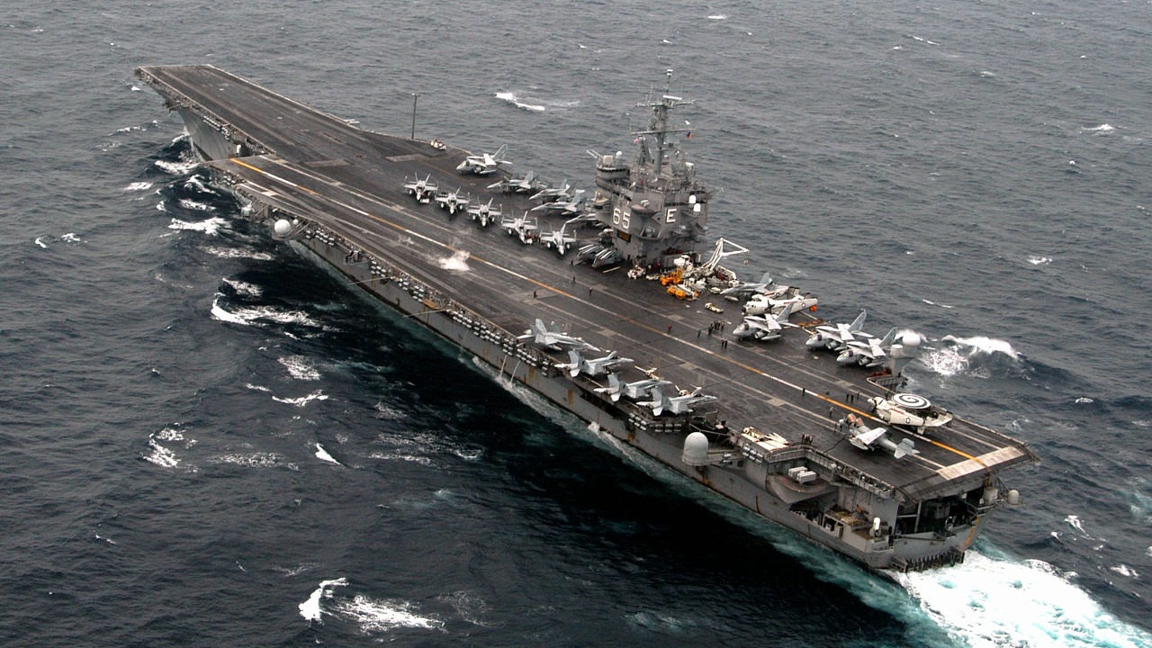 Image Credit: U.S. Navy Photo by Photographer's Mate Airman Rob Gaston. - Public domain/Wiki Commons