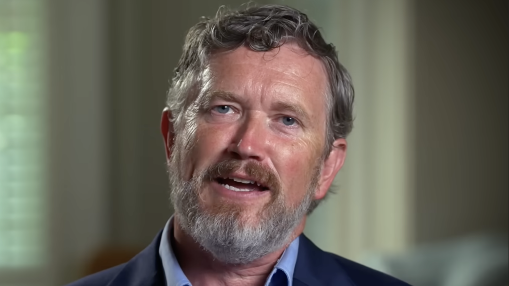 Massie Says Iran War Has Left the U.S. Military Weakened, Its Missile Defenses Drained, Its Debt Higher And American Lives "Sacrificed" — All to Benefit Israel