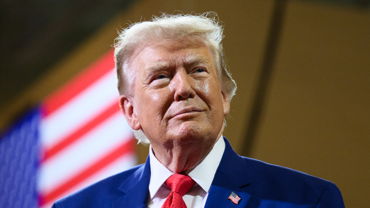 Trump Says Gas Prices "Didn't Behave" After Iran War Resumed, Compares Fixing It to "Playing a Banjo"