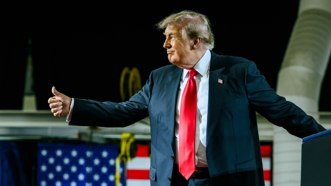 Trump Says "Any American Who Has Driven a Heavy Truck for Our Military" Will Automatically Get a CDL Under New Under New "Freedom Haulers" Veterans Initiative