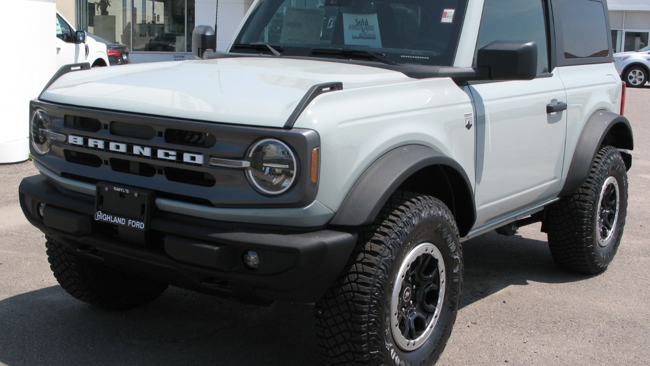 A 2021 Ford Bronco Big Bend, from the model's first production year after its return.